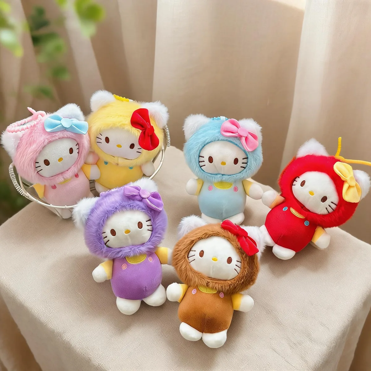 兴隆玩具A16221变装小萌猫挂件(硅胶绳)毛绒产品,适合电玩城机台陈列